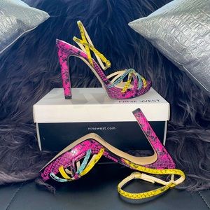 ALL YOU NEED! 🔥Nine West Multi Color Sandal Pump!